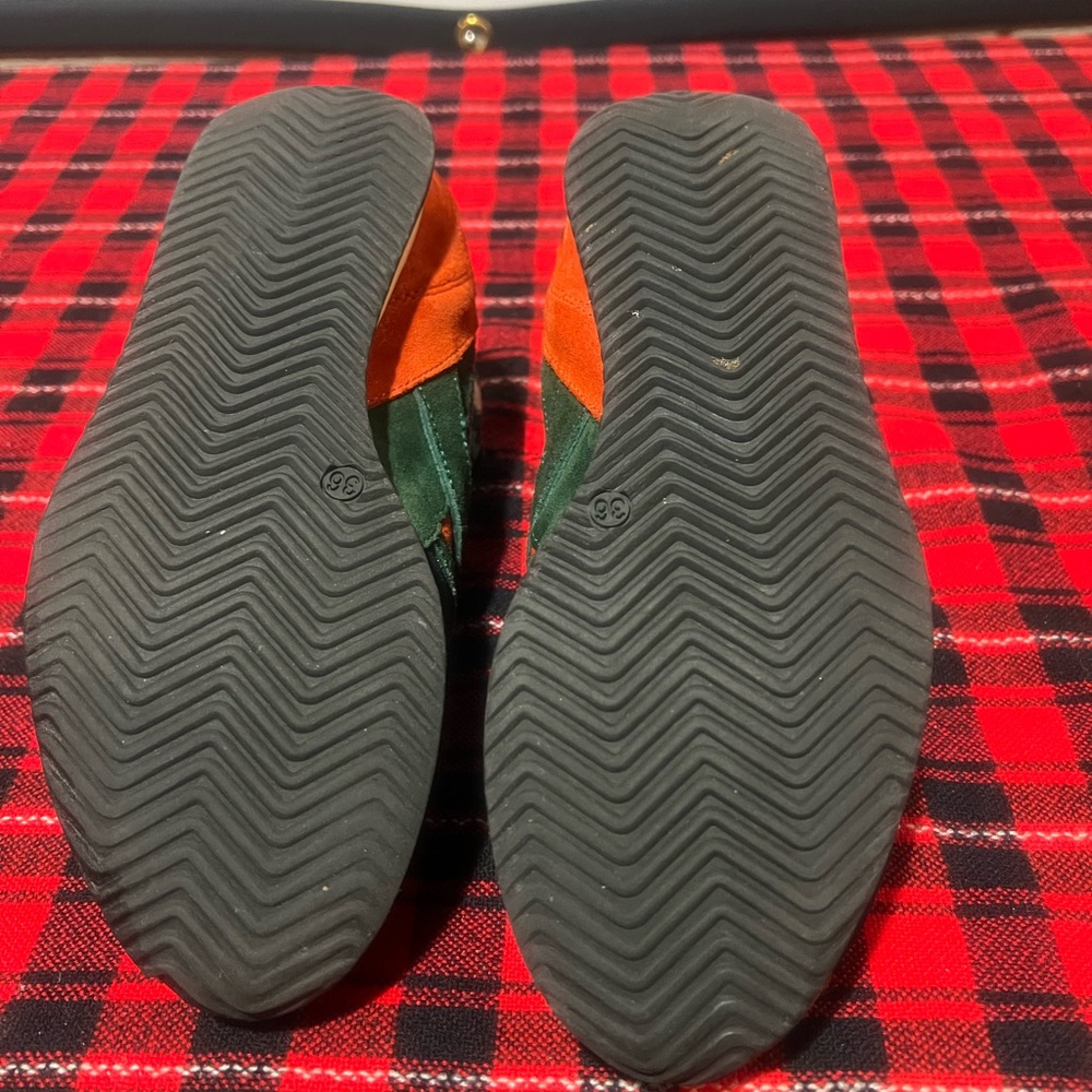 Balenciaga print and suede Stylish Multicolor women’s Sneakers - Picture 5 of 5